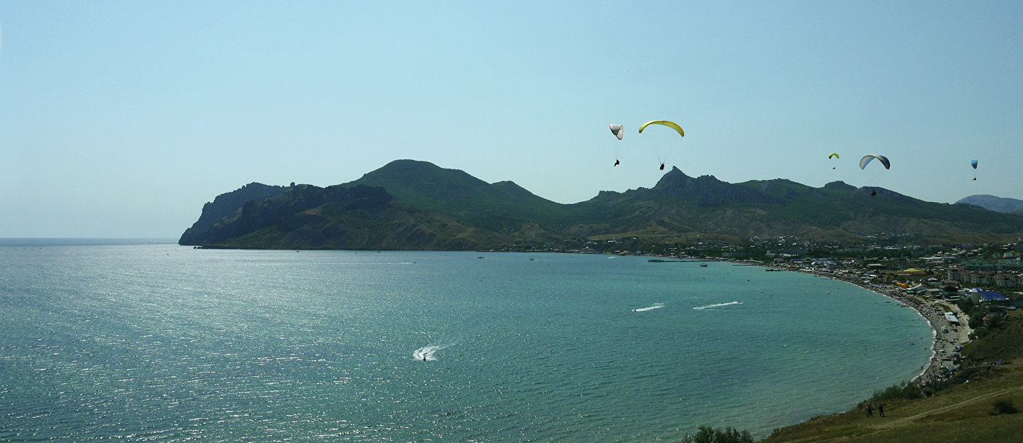 Paragliding in Crimea
