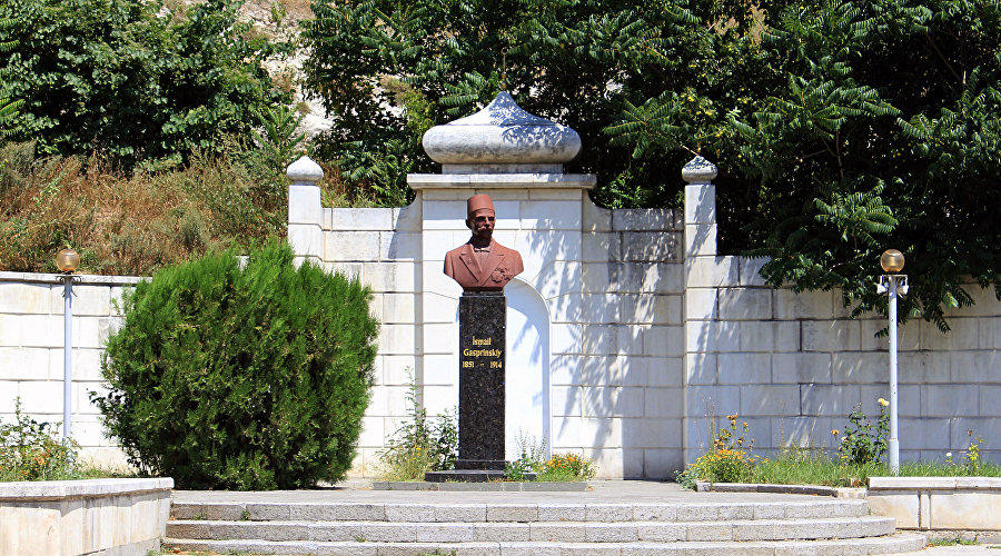 Ismail Gasprinsky Monument