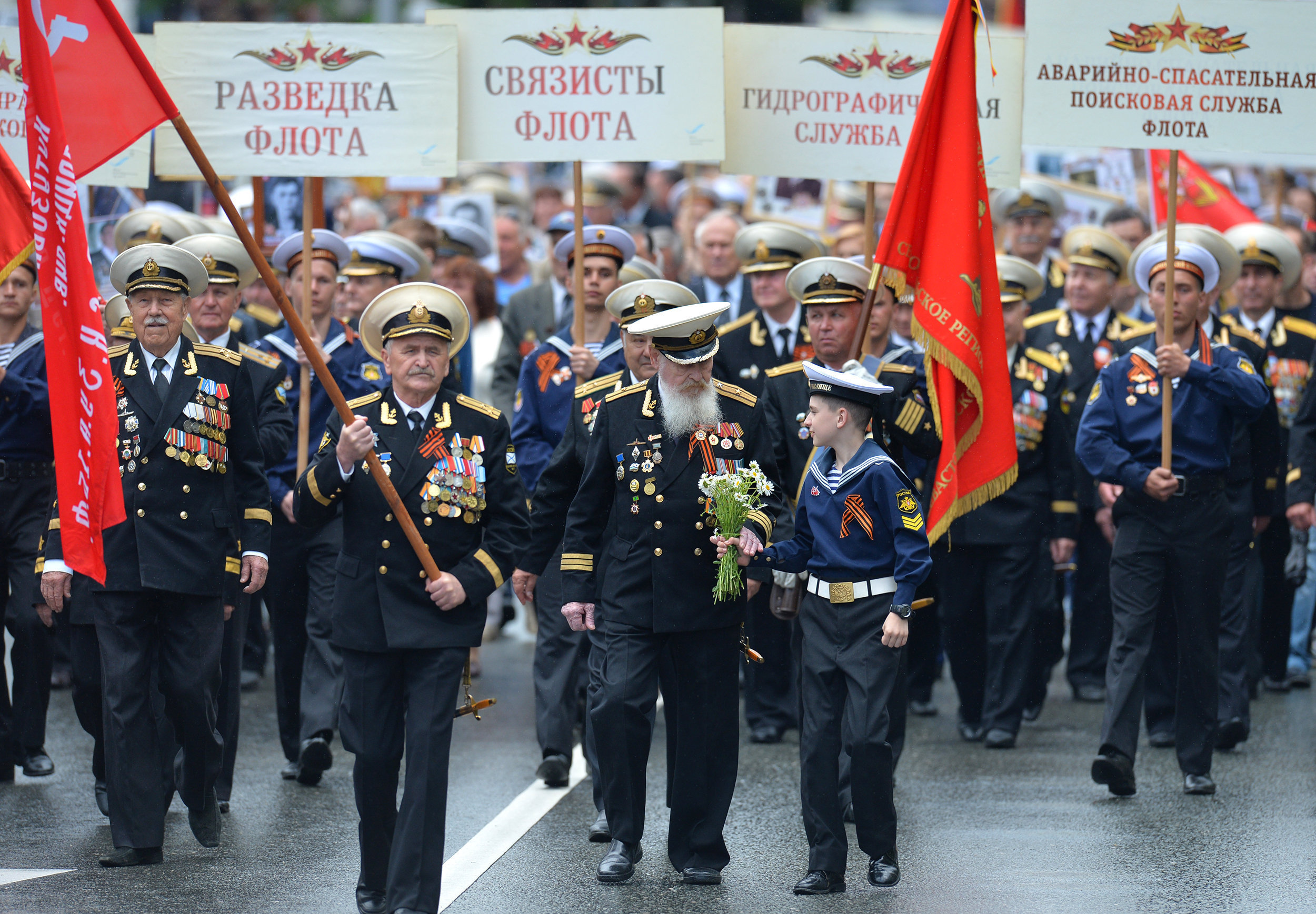 Participants in the military parade in Sevastopol marking the 73rd anniversary of Victory in the Great Patriotic War