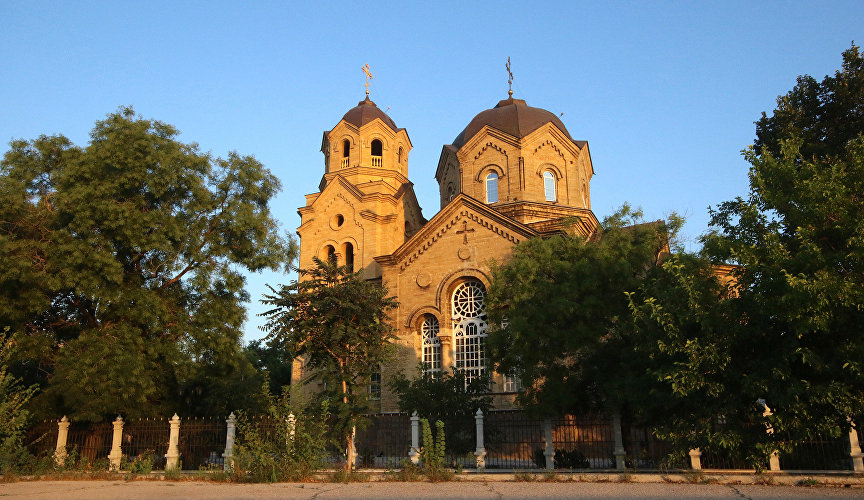 The St Elijah Church was built at the beginning of the 20th century and is a major landmark. Note the unusual dome over the church