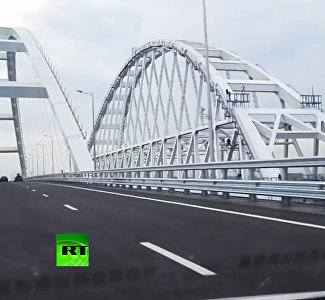 Autoexpert Pyotr Shkumatov: Crossing the Crimean Bridge