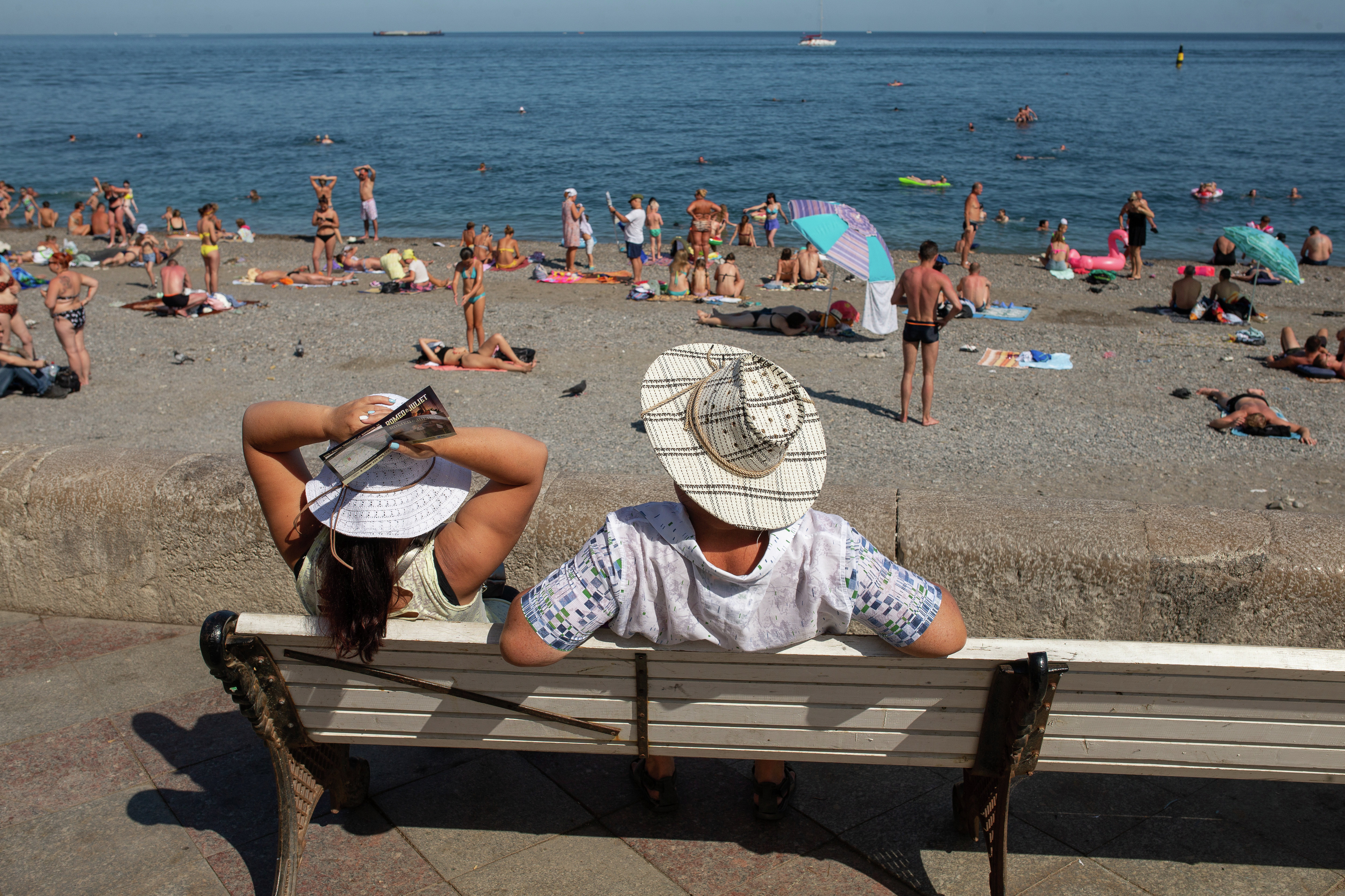 Vacationers on the beach of Yalta