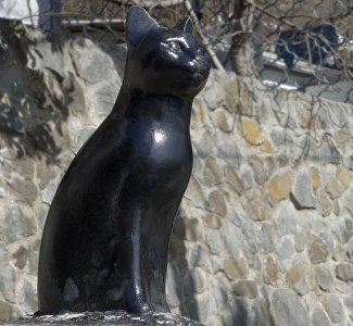 Monument to Penelope, the Cat