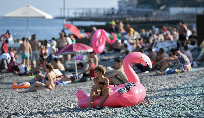 Holidaymakers on the beach in Yalta