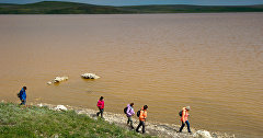 Tourists in the Opuk Nature Reserve