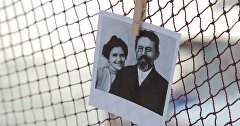 Photo of Anton Chekhov with his wife Olga Knipper