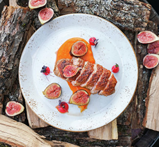 Care a fig? Here it is! − The Fig Festival started in Yalta