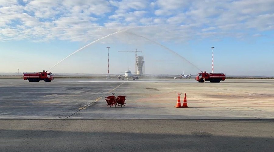 A six-millionth tourist was welcomed at the Simferopol airport