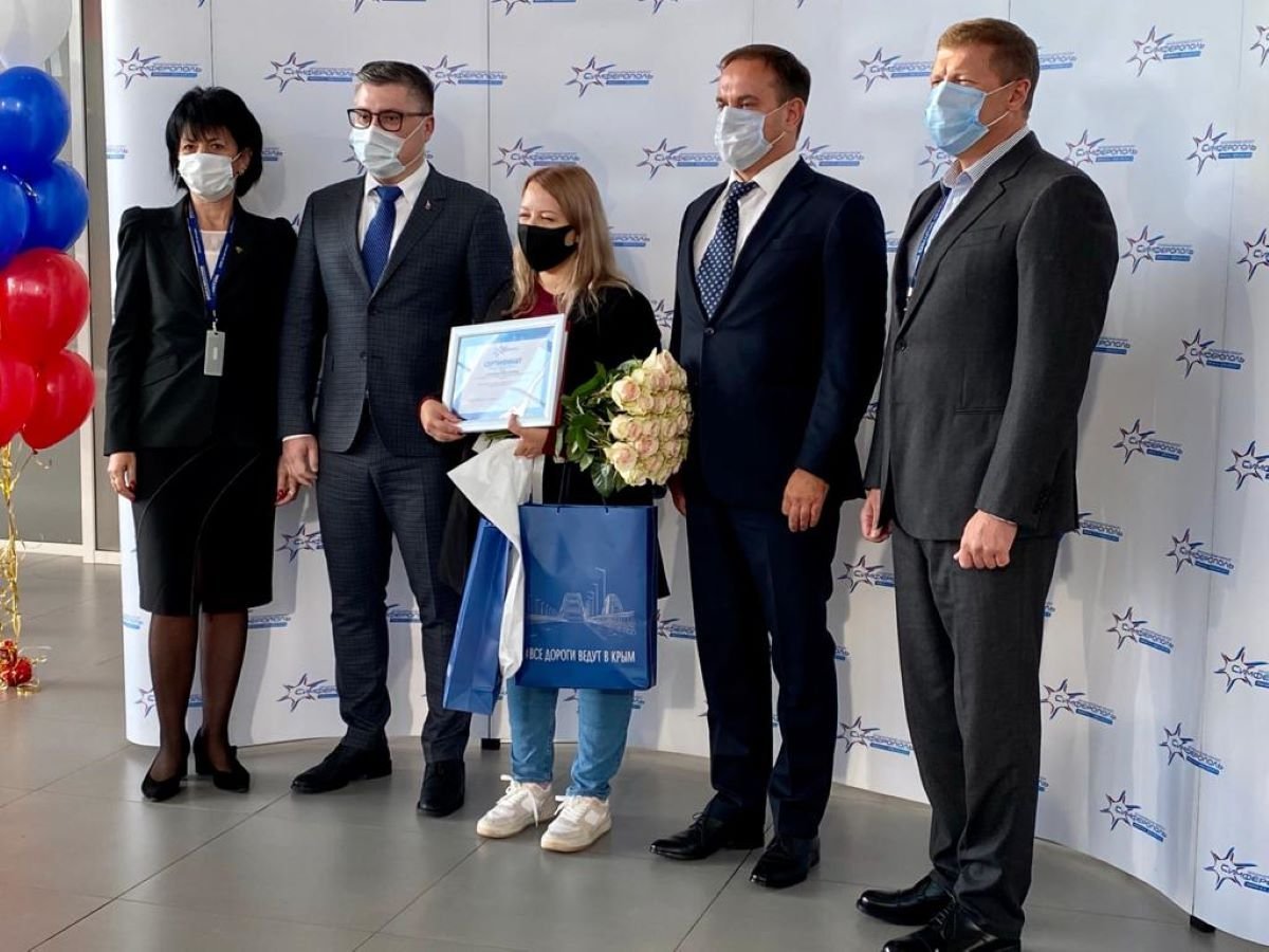 A six-millionth tourist was welcomed at the Simferopol airport