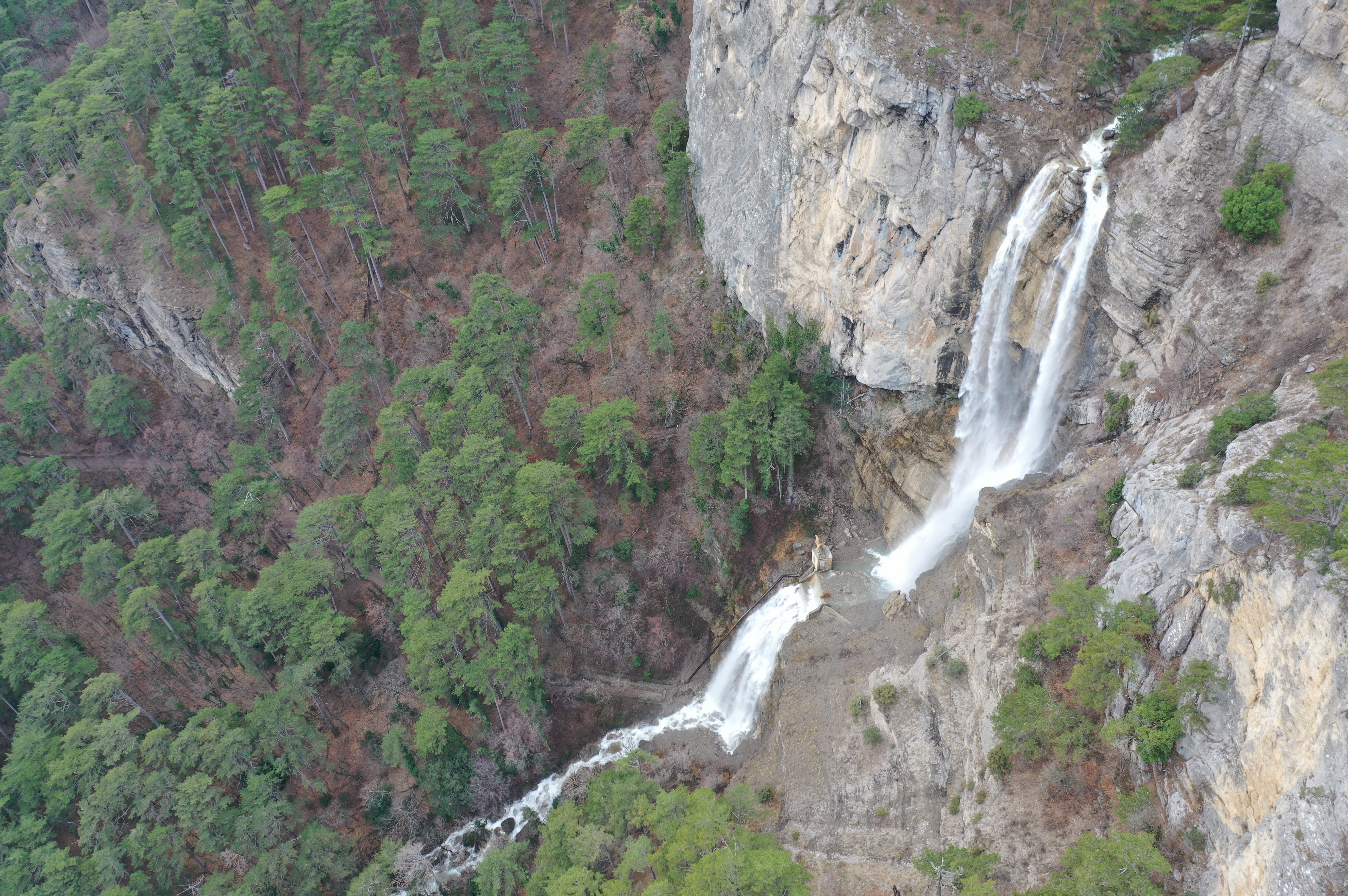 View of the Uchan-Su waterfall