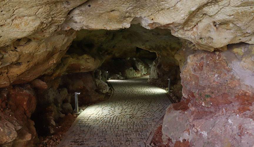 Tavrida cave