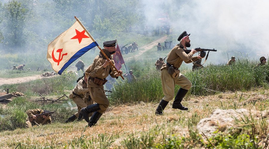 Military-historical reconstruction of the battle in Sevastopol