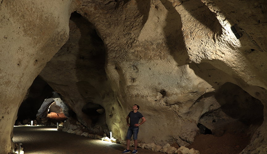 Cave "Tavrida"