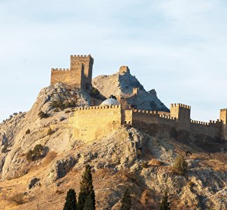 The most beautiful in Russia: the Sudak fortress topped the tourist rating