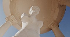 A copy of the sculpture of Venus of Milos in the gazebo at the cottage "Milos" in Feodosia