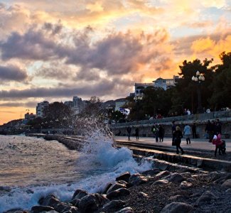 Where to take a walk in Crimea without fuss:  an overview of resort promenades