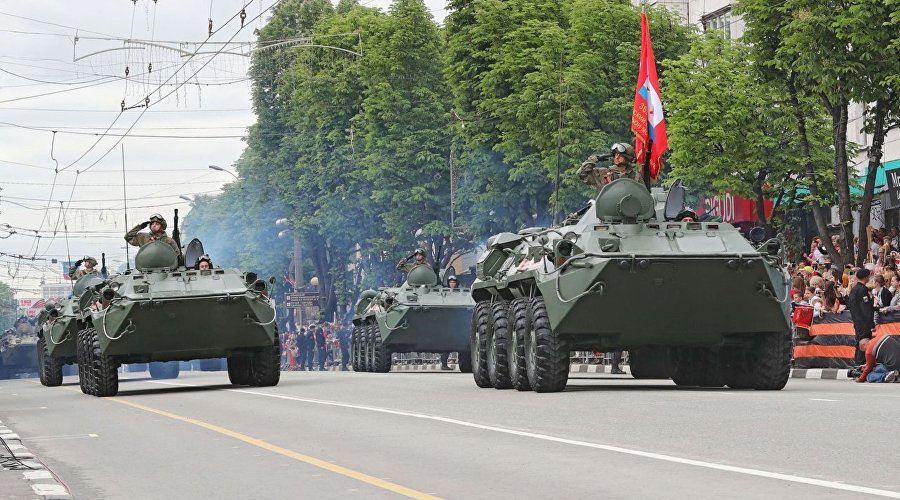 Victory parade in Simferopol